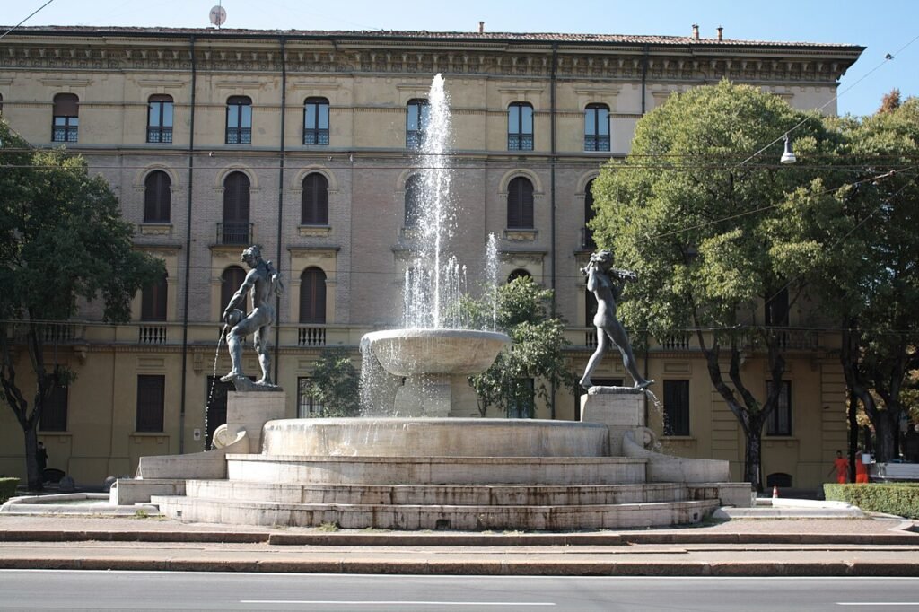 Giuseppe Graziosi, lo scultore che fotografava i gesti dei contadini