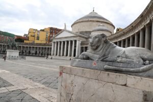«Je so’ pazzo», Massimiliano Caiazzo è il giovane Pino Daniele