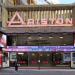 Premio Tenco, all’Ariston la 49ª edizione: sul palco Caparezza, Carmen Consoli ed Emma Nolde